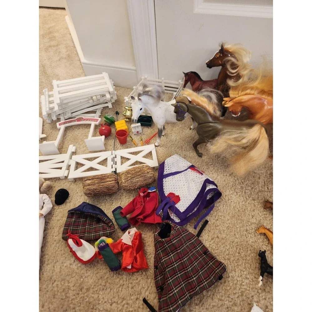 Huge‎ Vintage Horse Playset Toys Dolls Accessories Fence Barbies Girls